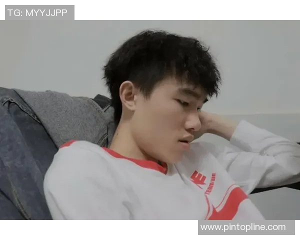 深入分析WE战队的包夹战术及其在比赛中的应用效果